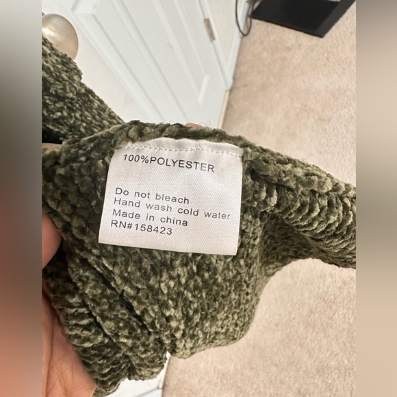 Olive Green Long Cardigan - NWT - Size S - Picture 13 of 13